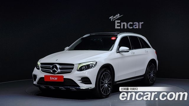 Mercedes-Benz GLC-Class GLC300 4MATIC AMG Line