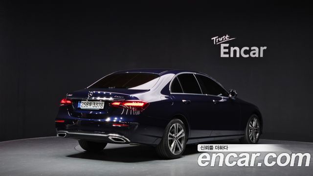 Mercedes-Benz E-Class E350 4MATIC Avantgarde
