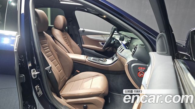 Mercedes-Benz E-Class E350 4MATIC Avantgarde