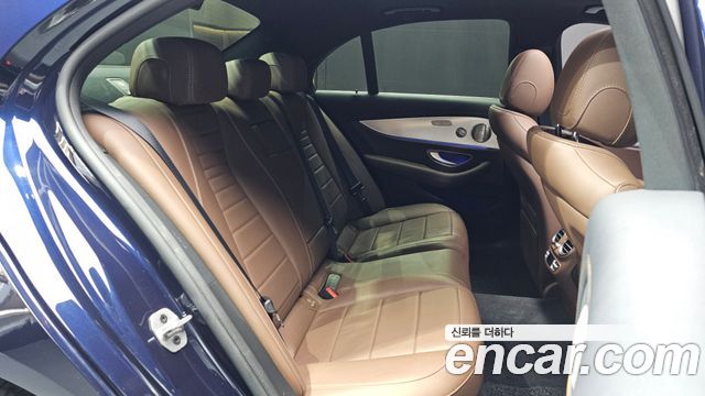 Mercedes-Benz E-Class E350 4MATIC Avantgarde