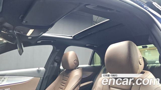 Mercedes-Benz E-Class E350 4MATIC Avantgarde
