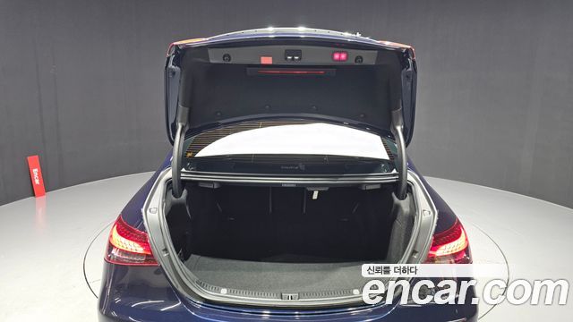 Mercedes-Benz E-Class E350 4MATIC Avantgarde