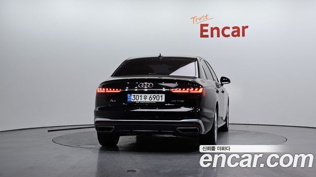 Audi A4 40 TFSI Premium