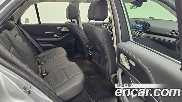 Mercedes-Benz GLE-Class GLE300d 4MATIC