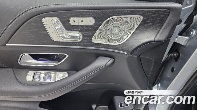 Mercedes-Benz GLE-Class GLE300d 4MATIC