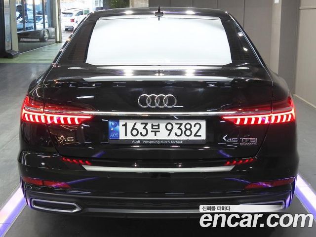 Audi A6 45 TFSI Quattro Premium