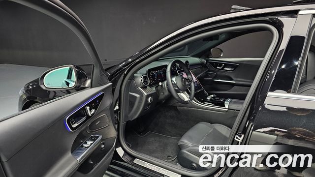 Mercedes-Benz C-Class C300 4MATIC Avantgarde