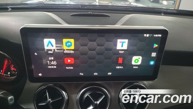 Mercedes-Benz GLA-Class GLA250 4MATIC