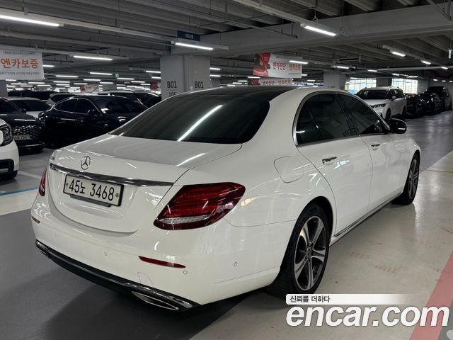 Mercedes-Benz E-Class E300 Avantgarde