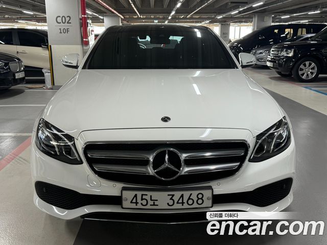Mercedes-Benz E-Class E300 Avantgarde