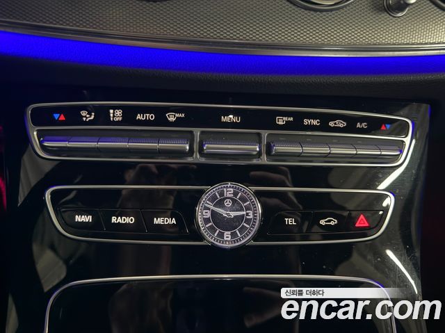 Mercedes-Benz E-Class E300 Avantgarde