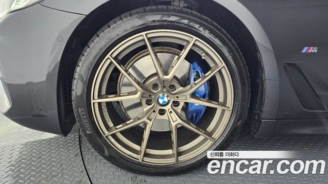 BMW 5-Series 530i M Sport Package