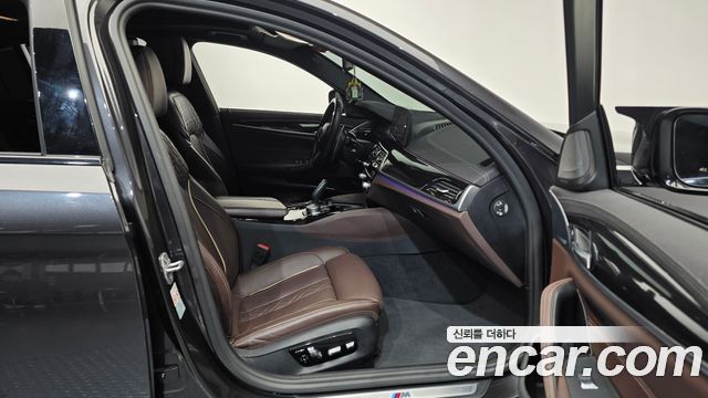BMW 5-Series 530i M Sport Package