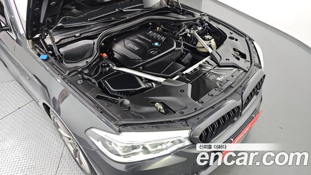 BMW 5-Series 520d M Sport Package Plus
