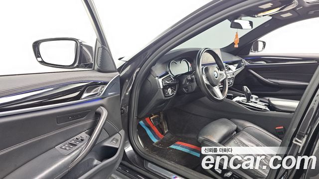 BMW 5-Series 520d M Sport Package Plus