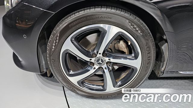 Mercedes-Benz E-Class E250 Avantgarde