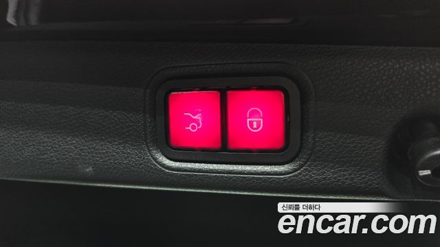Mercedes-Benz E-Class E250 Avantgarde