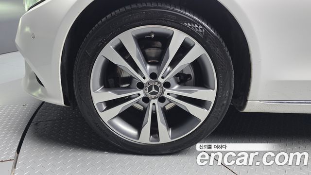 Mercedes-Benz C-Class C220 d 4MATIC
