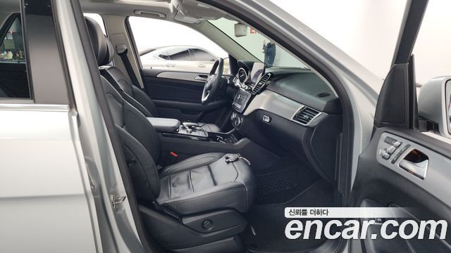 Mercedes-Benz GLE-Class GLE350 d 4MATIC