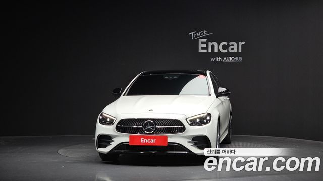 Mercedes-Benz E-Class E350 4MATIC AMG Line