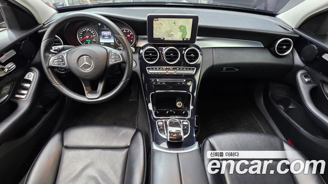 Mercedes-Benz C-Class C200