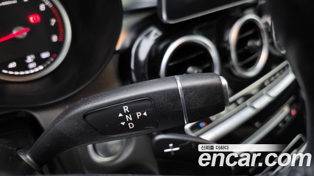Mercedes-Benz C-Class C200