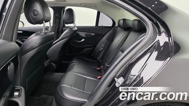 Mercedes-Benz C-Class C200