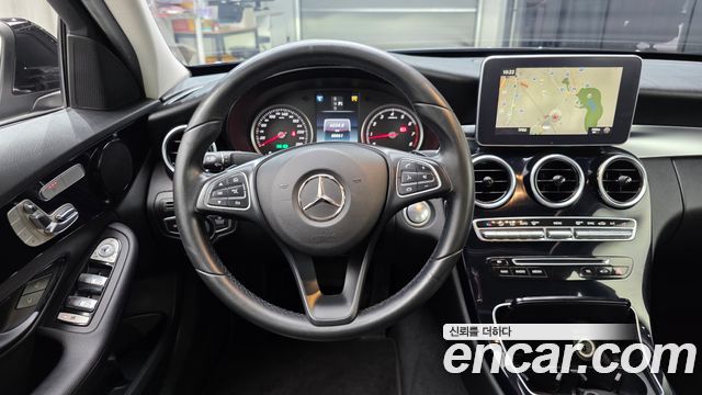 Mercedes-Benz C-Class C200