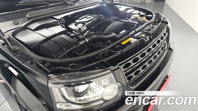 Land Rover Discovery 3.0 SDV6 SE