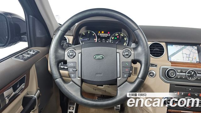 Land Rover Discovery 3.0 SDV6 SE