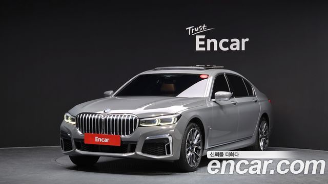 BMW 7-Series 740Li xDrive M Sport Package