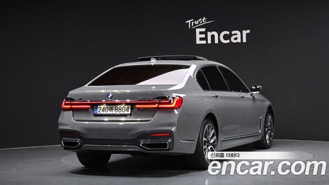 BMW 7-Series 740Li xDrive M Sport Package