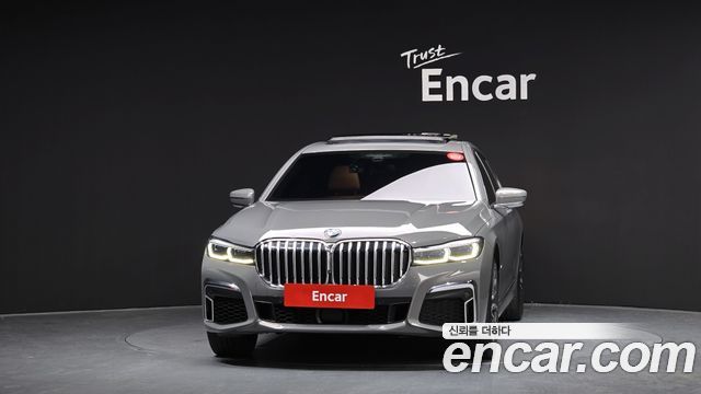 BMW 7-Series 740Li xDrive M Sport Package