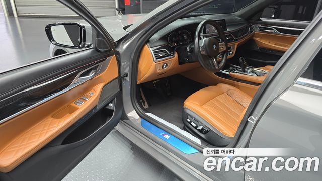 BMW 7-Series 740Li xDrive M Sport Package