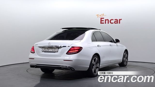 Mercedes-Benz E-Class E300 Avantgarde