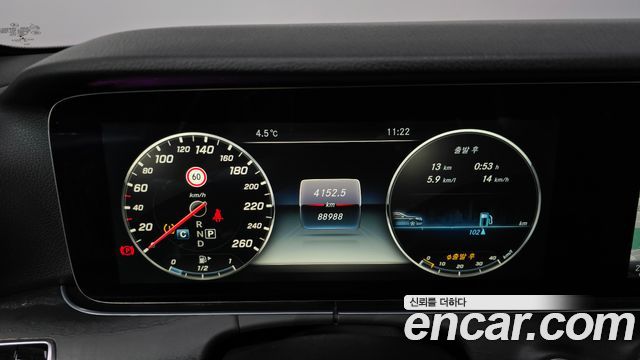Mercedes-Benz E-Class E300 Avantgarde