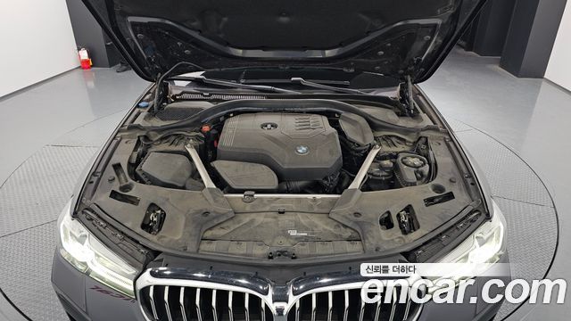 BMW 5-Series 530i M Sport Package