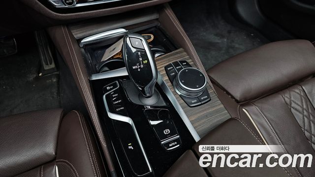 BMW 5-Series 530i M Sport Package