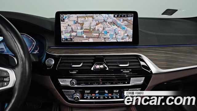 BMW 5-Series 530i M Sport Package
