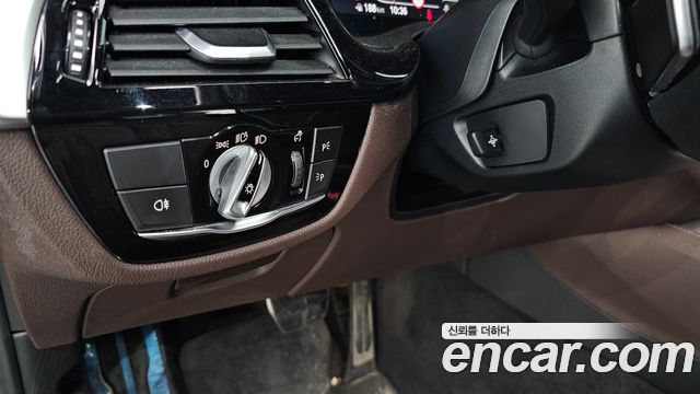 BMW 5-Series 530i M Sport Package