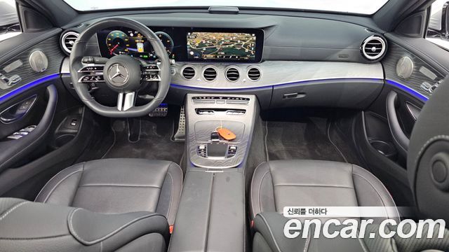 Mercedes-Benz E-Class E350 4MATIC AMG Line