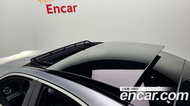 Mercedes-Benz E-Class E350 4MATIC AMG Line