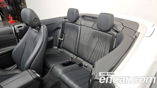 Mercedes-Benz E-Class E450 4MATIC Cabriolet