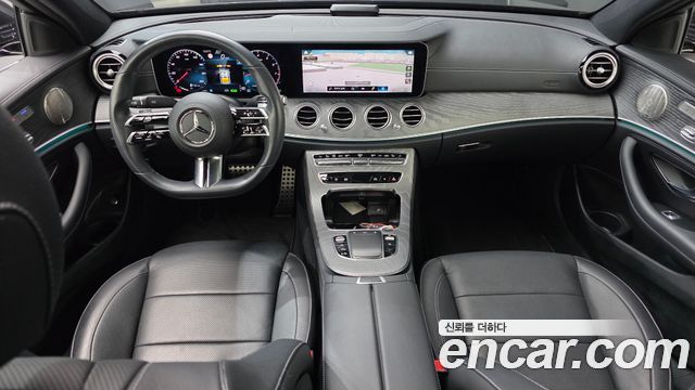 Mercedes-Benz E-Class E350 4MATIC AMG Line