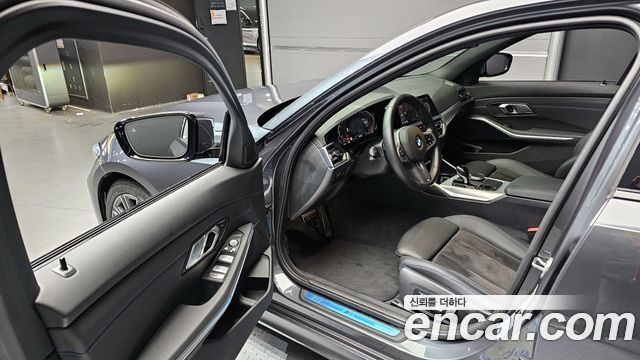 BMW 3-Series 320i M Sport
