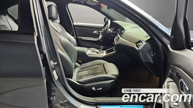 BMW 3-Series 320i M Sport