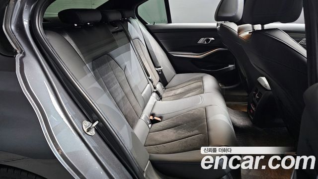 BMW 3-Series 320i M Sport