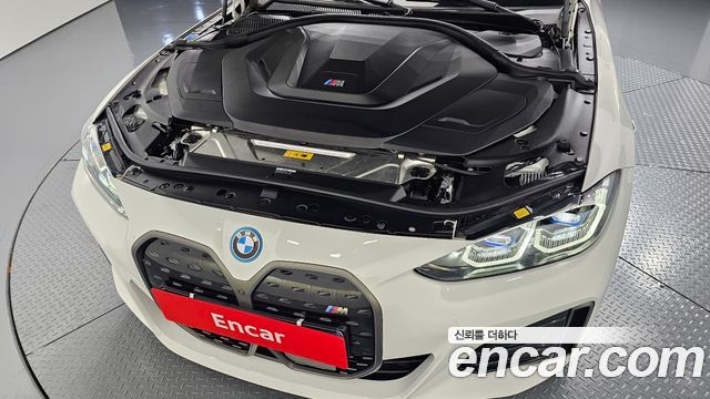 BMW i4 M50