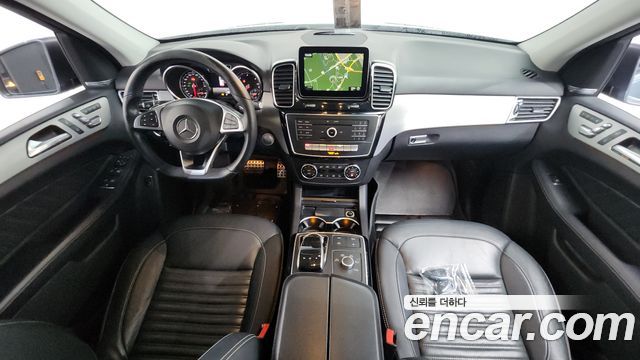 Mercedes-Benz GLE-Class GLE350 d 4MATIC Premium