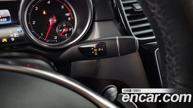 Mercedes-Benz GLE-Class GLE350 d 4MATIC Premium